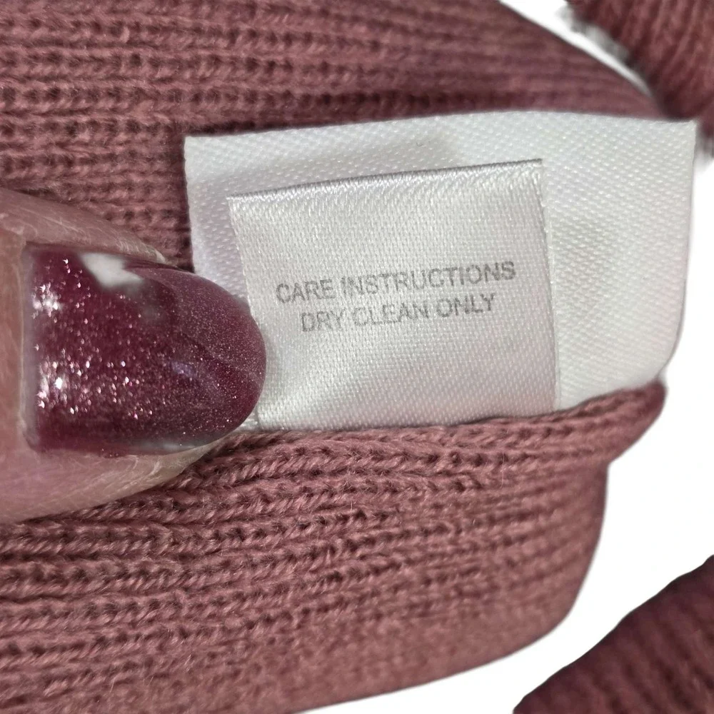 Levi's Beanie Hat Knit Acrylic Rose OS Unisex Winter Warm Cap‎ Outdoors Skater